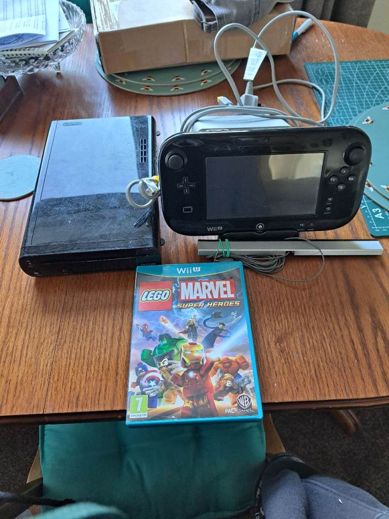 working nintendo wii U set up with game