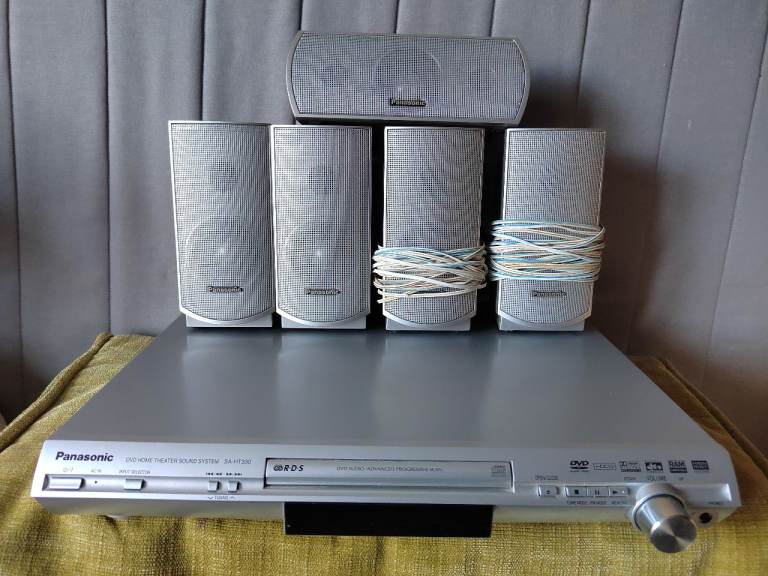 PANASONIC DVD PLAYER and SPEAKERS 5.1