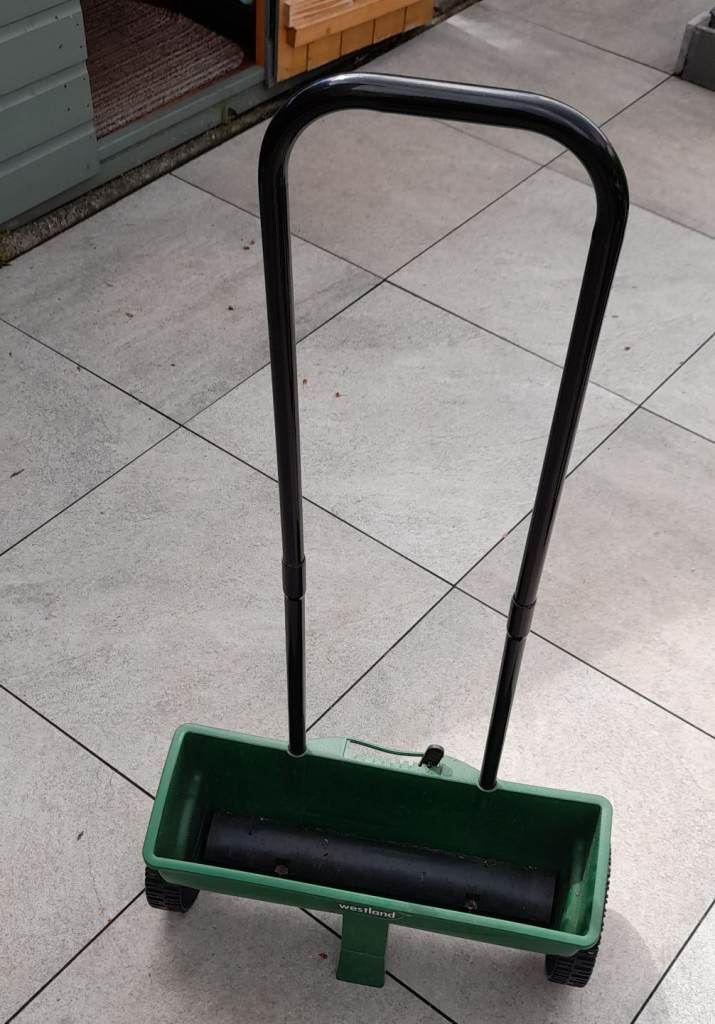 Westland seed spreader