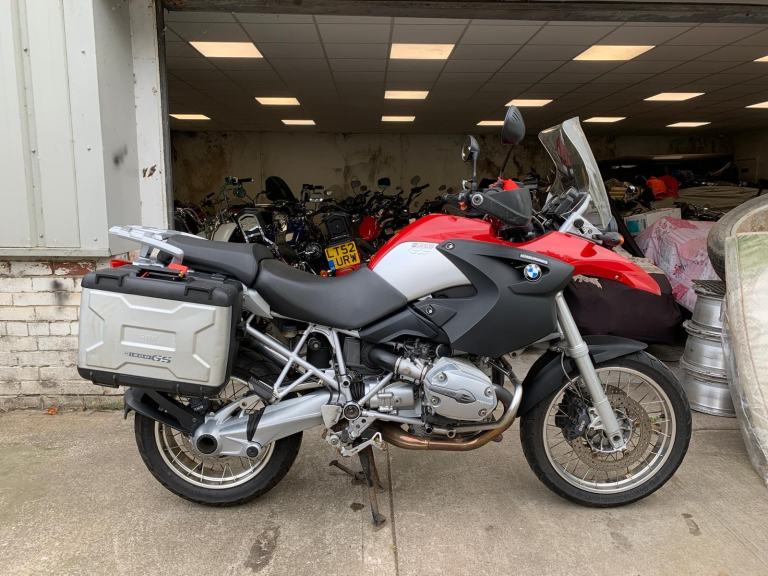 2005 BMW R 1200GS ADVENTURE MOTORCYCLE WITH LUGGAGE (1 OWNER FROM NEW)