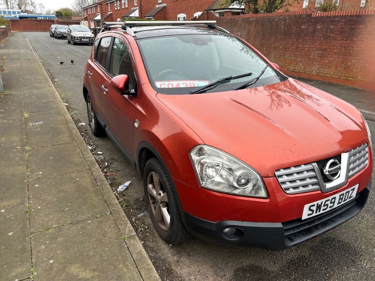 1.5 petrol manual 12 mot £1000