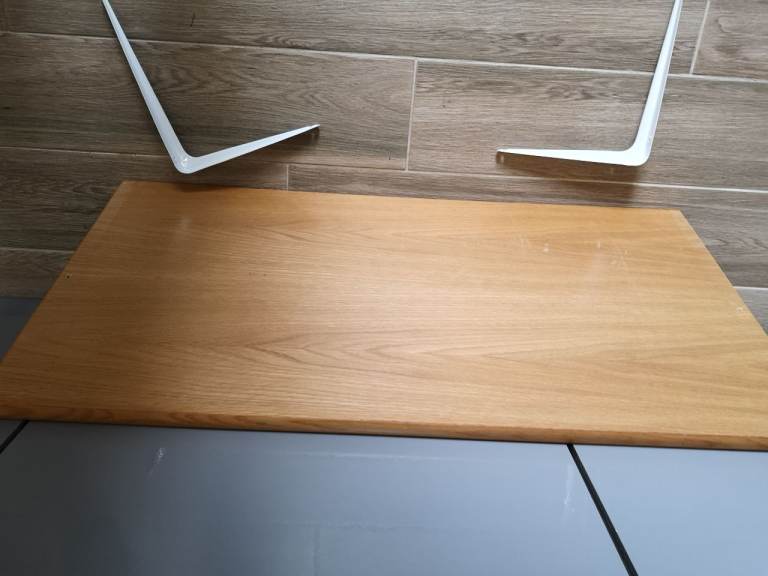 Sturdy Shelf 81 cm x 41 cm with White Brackets – Clean Condition