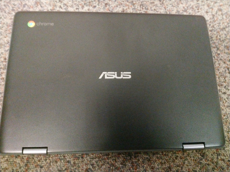 ASUS Chromebook C214M