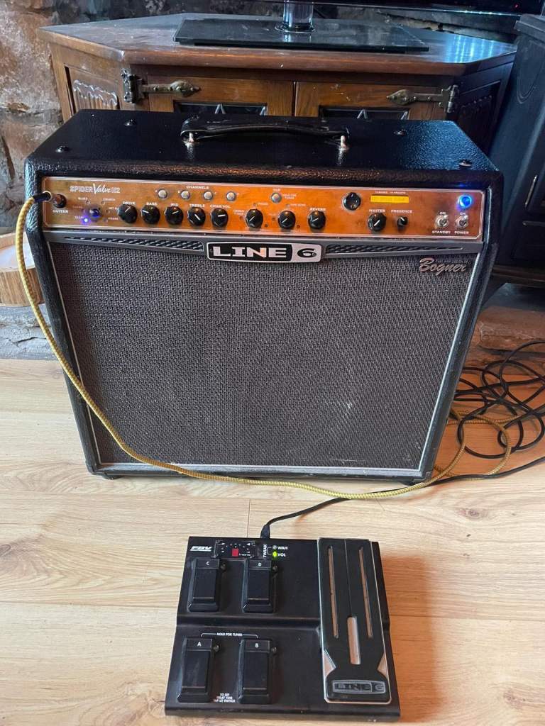 Line 6 Spider Valve guitar amp (Bogner, 40W)