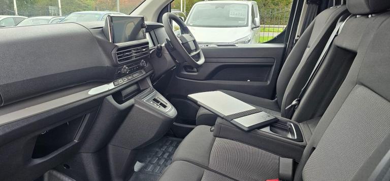 2025 Citroen Dispatch 75 kWh Driver M Auto MWB 6dr (7.4kW Charger) PANEL VAN Electric Automatic