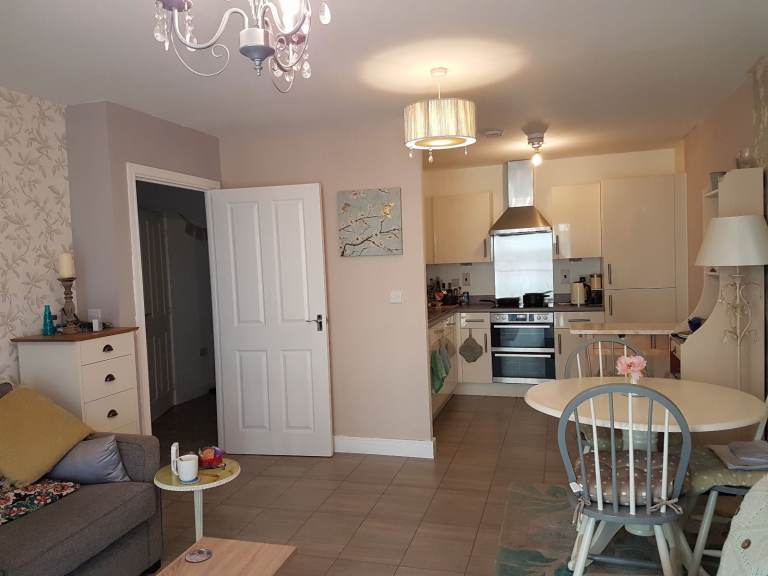 *Modern Furnished Apartment* Barking Dagenham