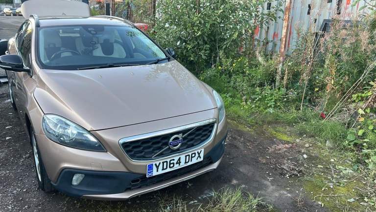 Volvo, V40, Hatchback, 2014, Manual, 1560 (cc), 5 doors