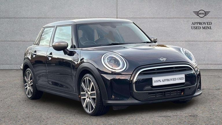 2021 MINI Hatch 1.5 Cooper Exclusive 5dr Hatchback Petrol Manual
