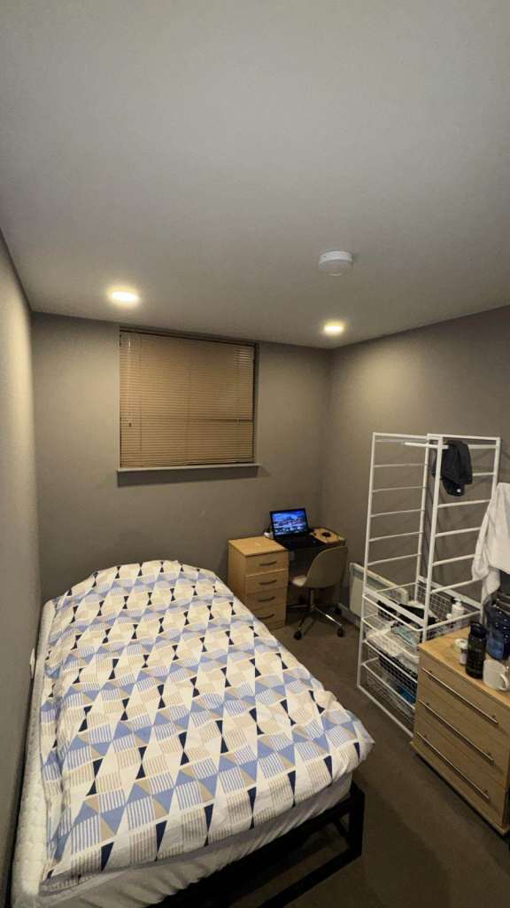 Double bed room for 499 per month!