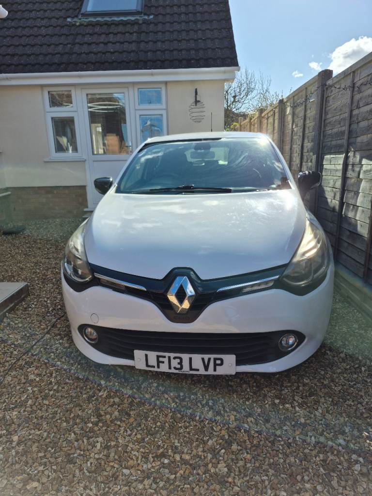 Renault, CLIO, Hatchback, 2013, Manual, 1149 (cc), 5 doors