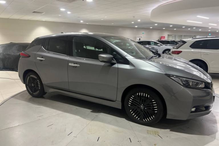 2022 72 NISSAN LEAF 39KWH N-CONNECTA HATCHBACK 5DR ELECTRIC AUTO (150 PS) TECH P