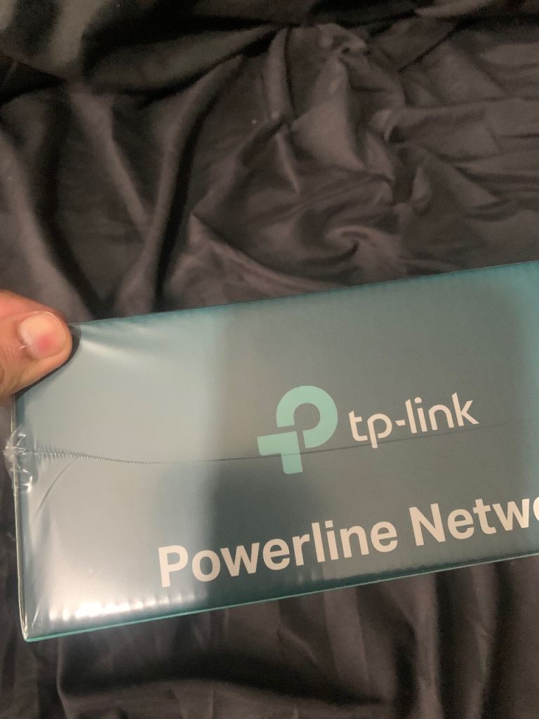 TP Link AV130 Passthrough Powerline Network Extender