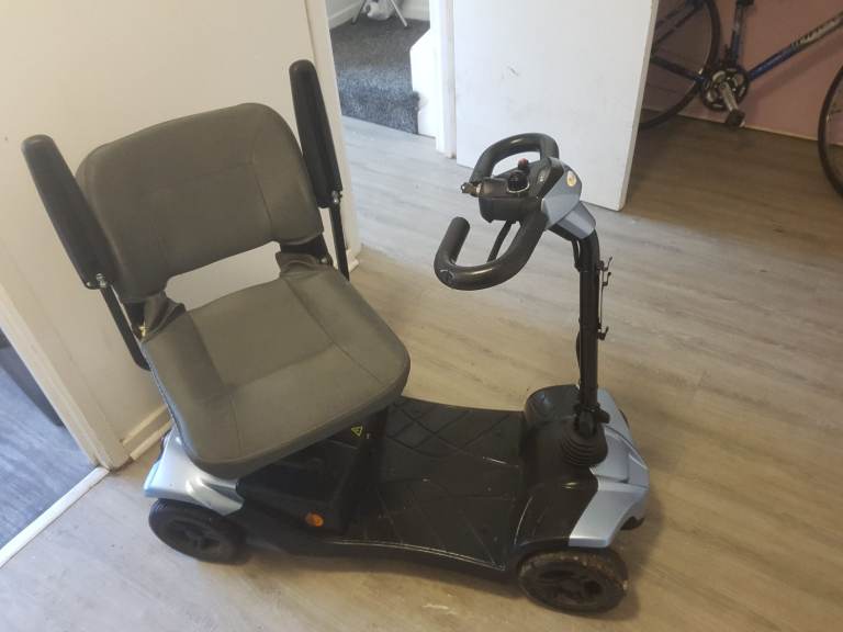 Abilze Stryder compact sport scooter 