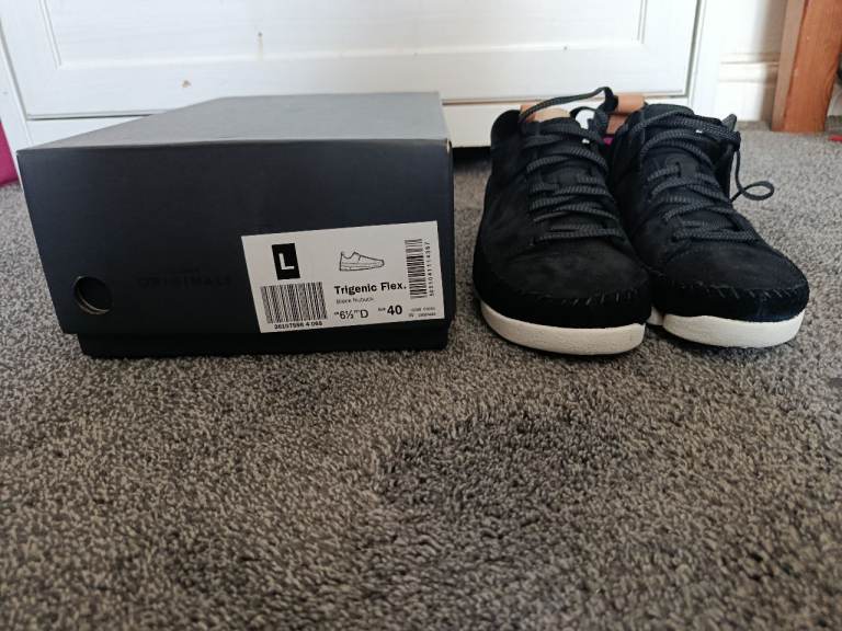 CLARKS Original shoes brand new 