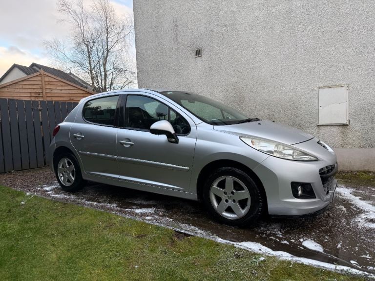 Peugeot, 207, Hatchback, 2011, Manual, 1398 (cc), 5 doors