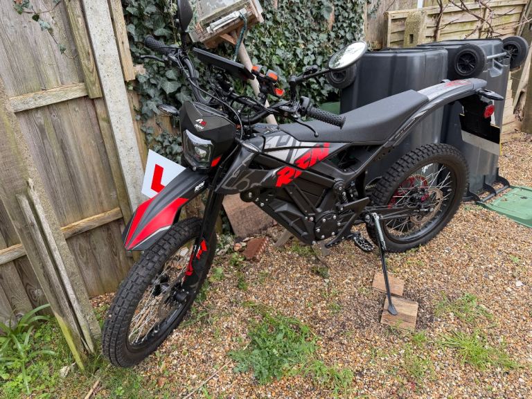 RFN RS Endurance L1e Electric Road Legal Dirt Bike