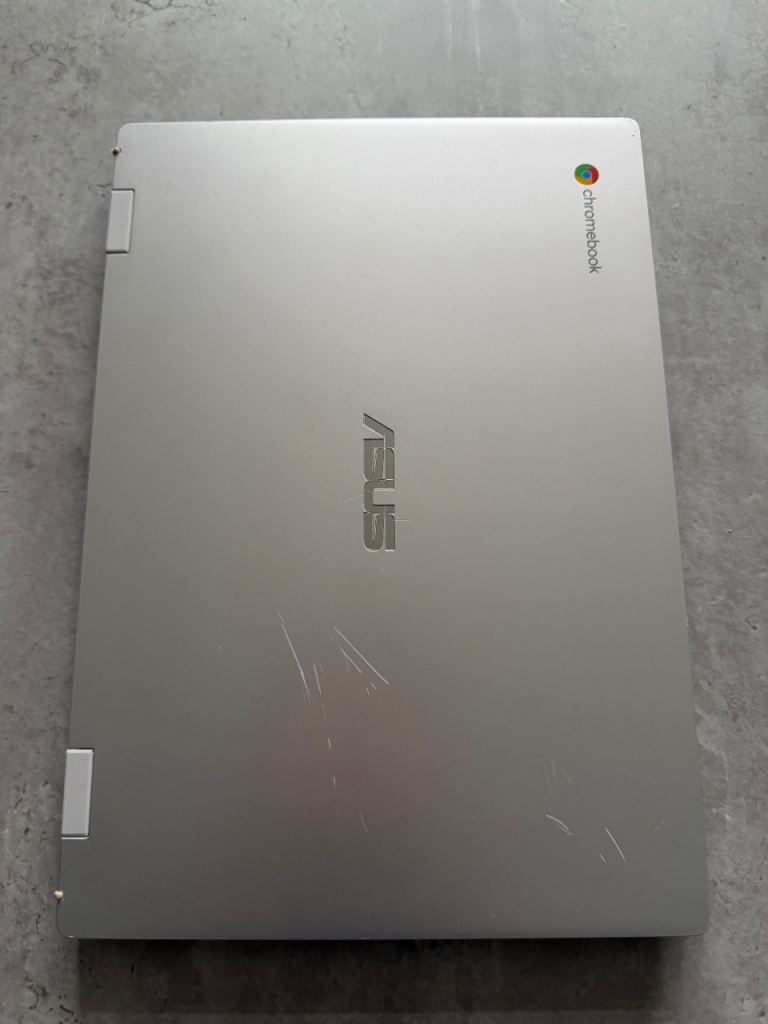 ASUS CX1400CK Chromebook – Silver, Good Condition