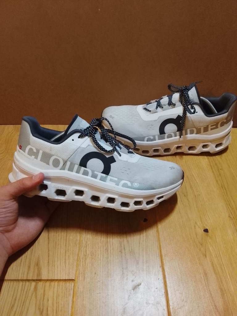 On CloudTec Running Shoes – White & Grey, UK 8.5