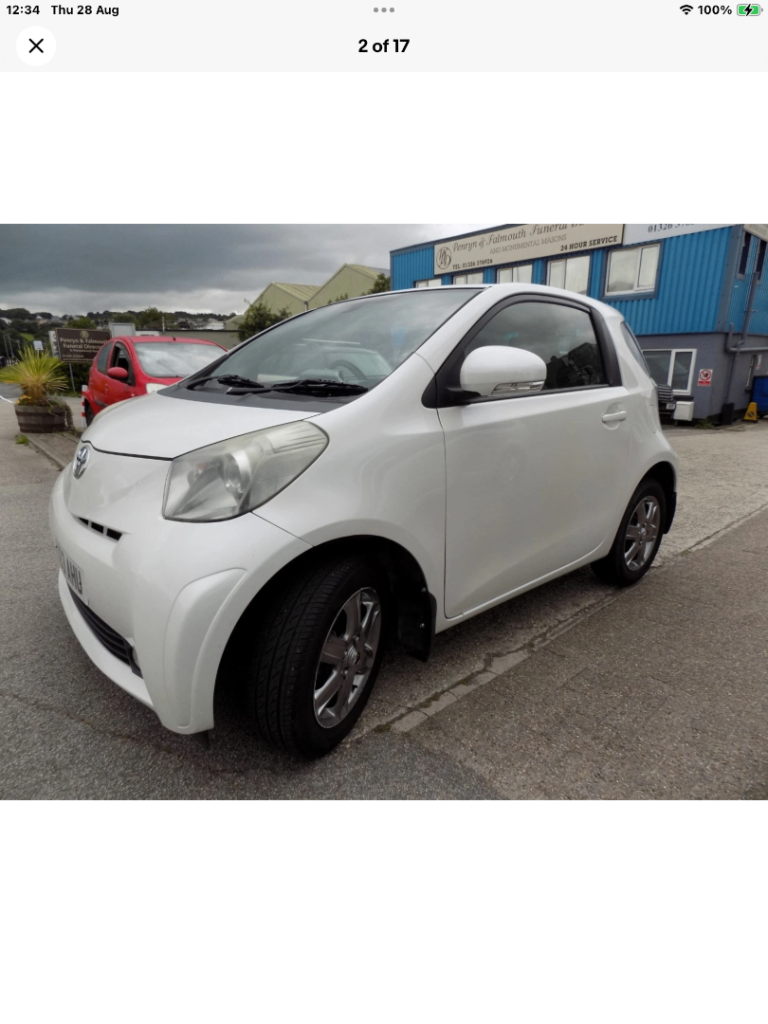 Toyota, IQ, Hatchback, 2013, Manual, 998 (cc), 3 doors