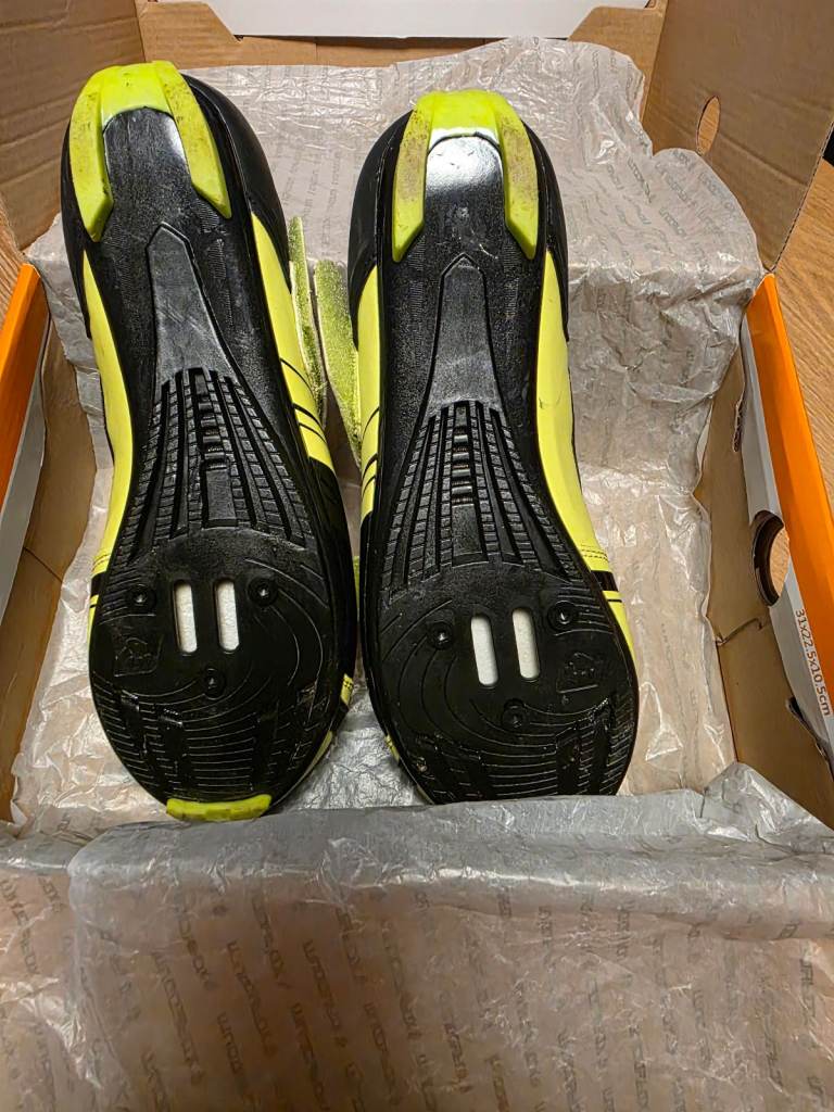 Cycling shoes