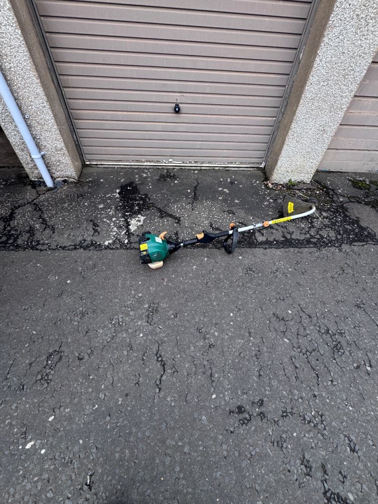 Petrol Grass trimmer 