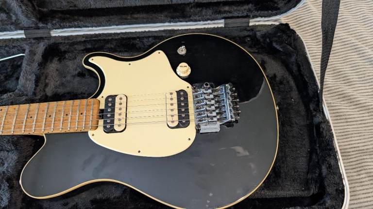 Ernie Ball Music Man Axis – 1999 – Black with Pickguard Limited Run - one year only. Made in USA