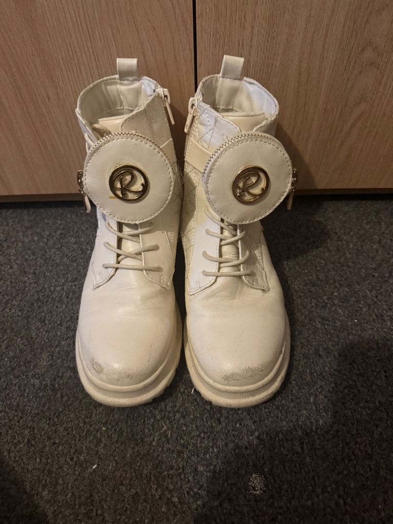 River island girls boots