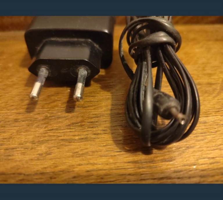 NOKIA N95 CHARGER 