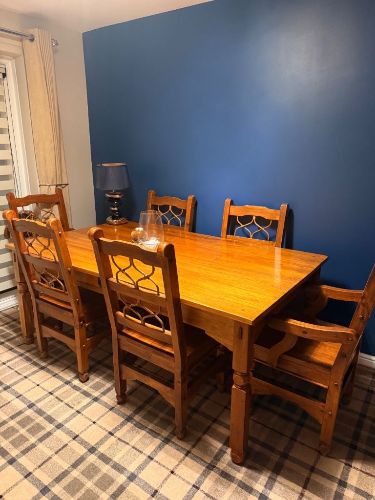Barker and stone-house solid  wood table and chairs 