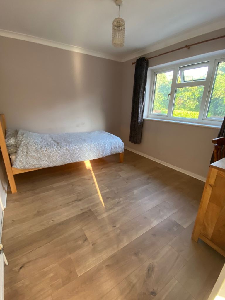 Clean house double size room 