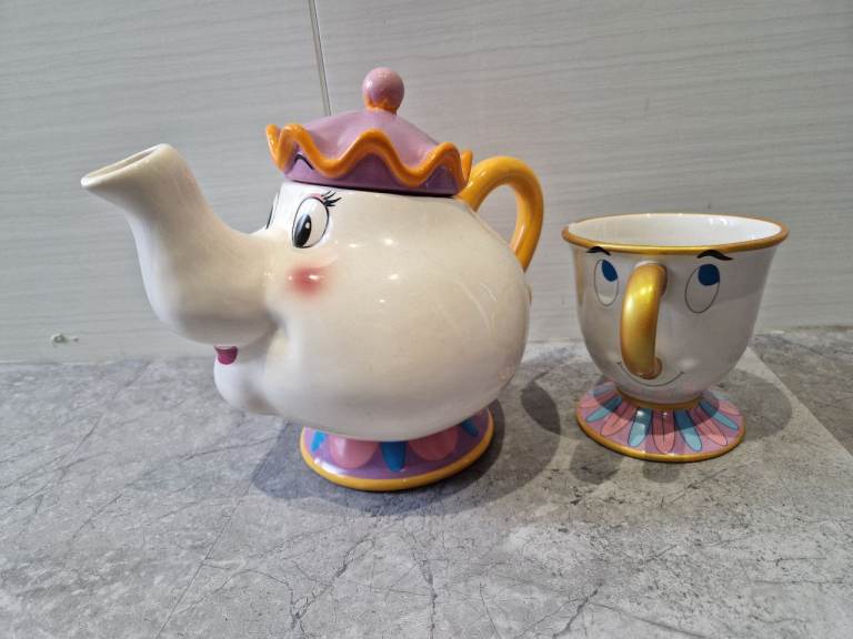Disney Miss Potts Teapot and Chip Teacup