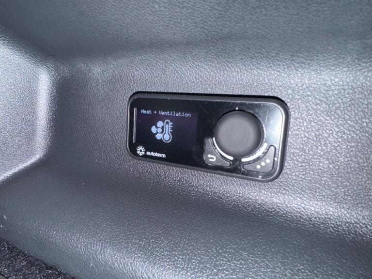 2018 Volkswagen Transporter 2.0 BiTDI BMT 204 Highline Kombi Van 4MOTION DSG Crew Van Diesel Auto...