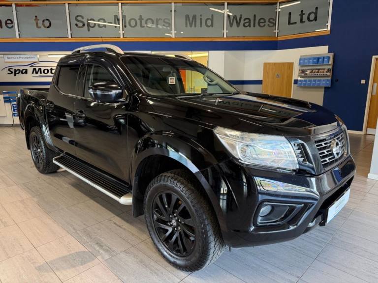 2018 Nissan Navara Double Cab Pick Up Tekna 2.3dCi 190 4WD PICK UP DIESEL Manual