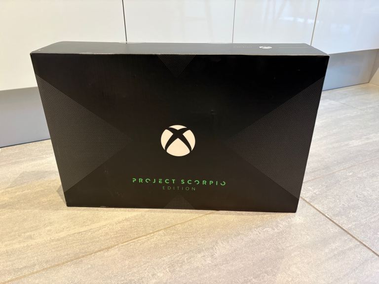 Xbox One X 1TB Project Scorpio