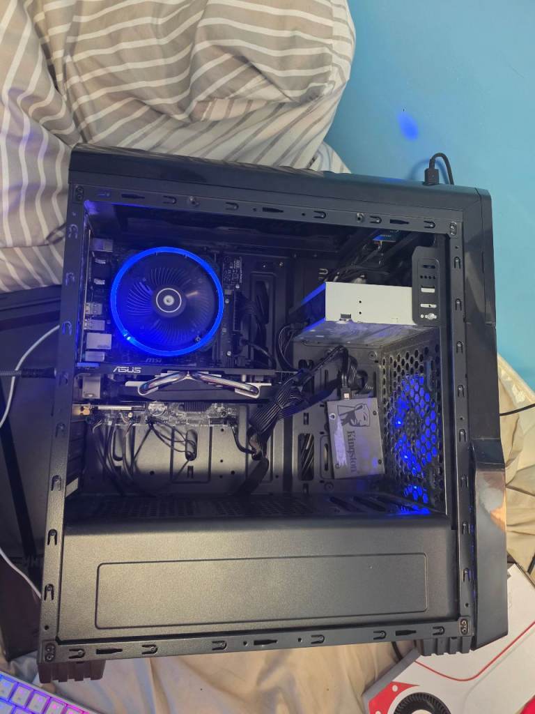 Gaming PC Desktop Computer – Good Condition, Blue LED