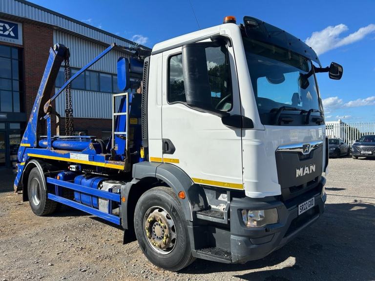 MAN TGM 18.250 *EURO 6* 18 TONNE SKIP LOADER 2022- SR22 GXO