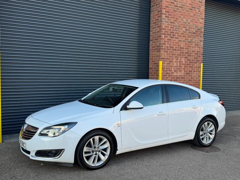 2015 Vauxhall Insignia 2.0 CDTi [140] ecoFLEX SRi 5dr [Start Stop] HATCHBACK Diesel Manual