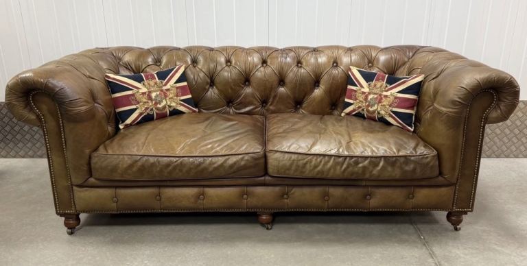 Timothy Oulton Westminster HALO Leather Chesterfield 3 Seater Sofa - Delivery Available 
