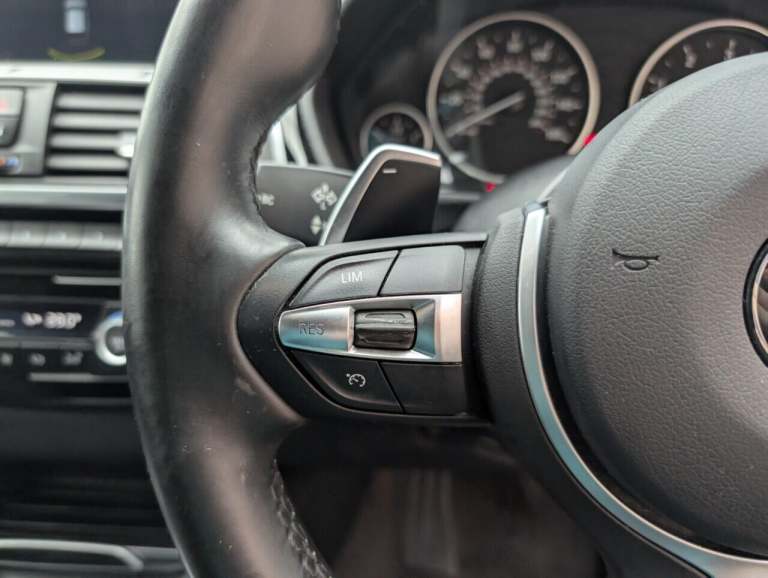 2018 BMW 3 Series 2.0 320d M Sport Touring 5dr Diesel Auto Euro 6 (s/s) (190 ps) AIR CONDITIO EST...