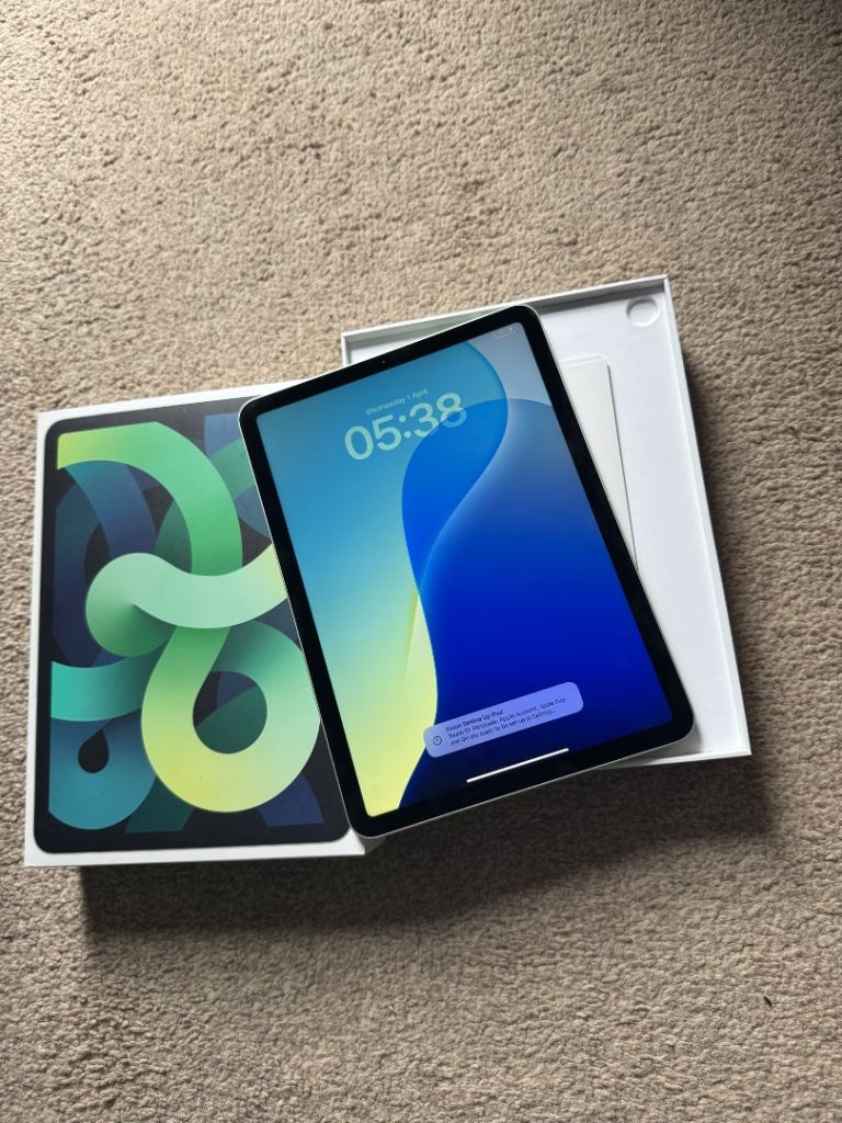 iPad Air 4th Generation 64GB