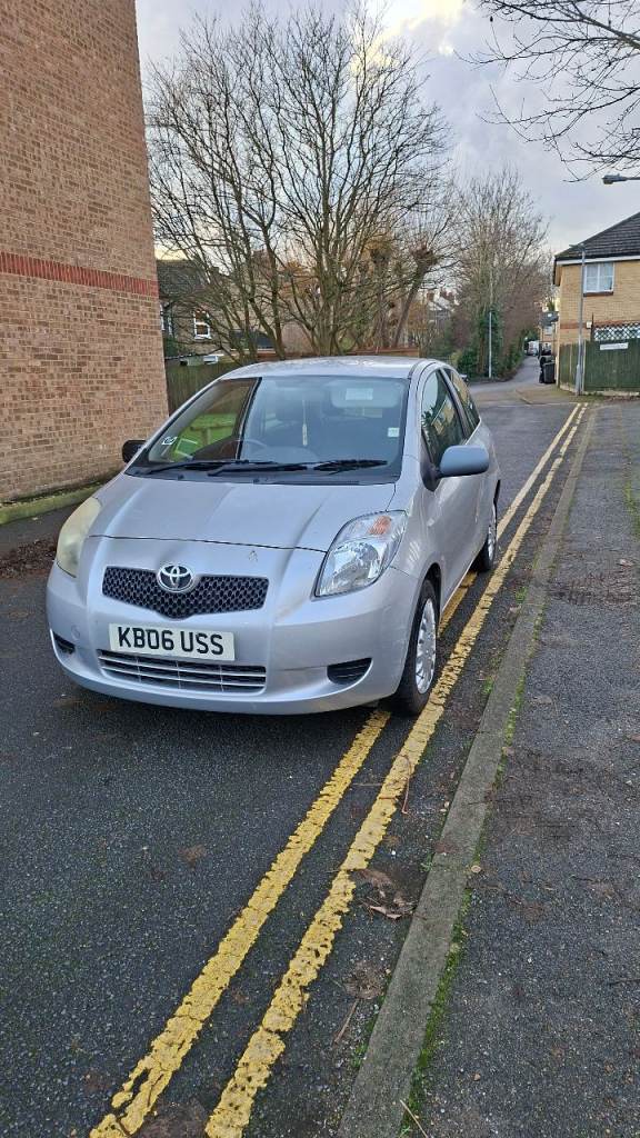 Toyota, YARIS, Hatchback, 2006, Manual, 996 (cc), 3 doors