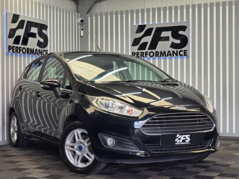 2013 Ford Fiesta 1.6 Zetec 5dr Powershift HATCHBACK PETROL Automatic