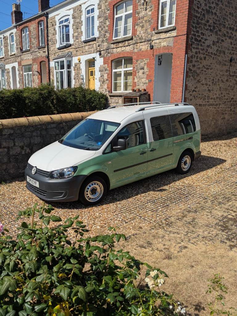 Volkswagen, CADDY MAXI, Panel Van, 2011, Manual, 1598 (cc)