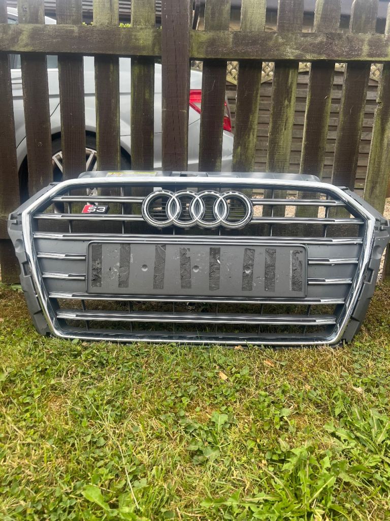Audi S3 Grill