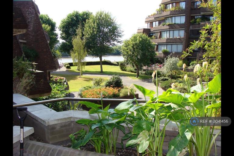 2 bedroom flat in Alder Lodge, London, SW6 (2 bed) (#3041456)