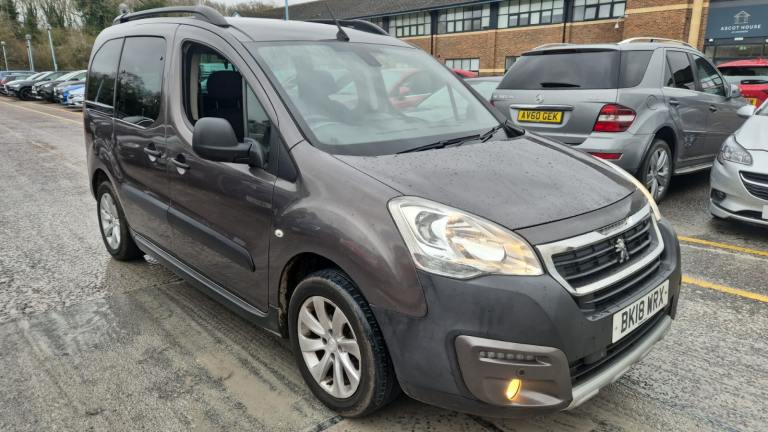 Peugeot, PARTNER TEPEE, MPV, 2018, Manual, 1560 (cc), 5 doors