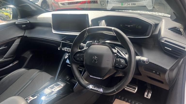 2022 Peugeot 208 1.2 PureTech 130 GT 5dr EAT8 Petrol Hatchback Hatchback Petrol Automatic