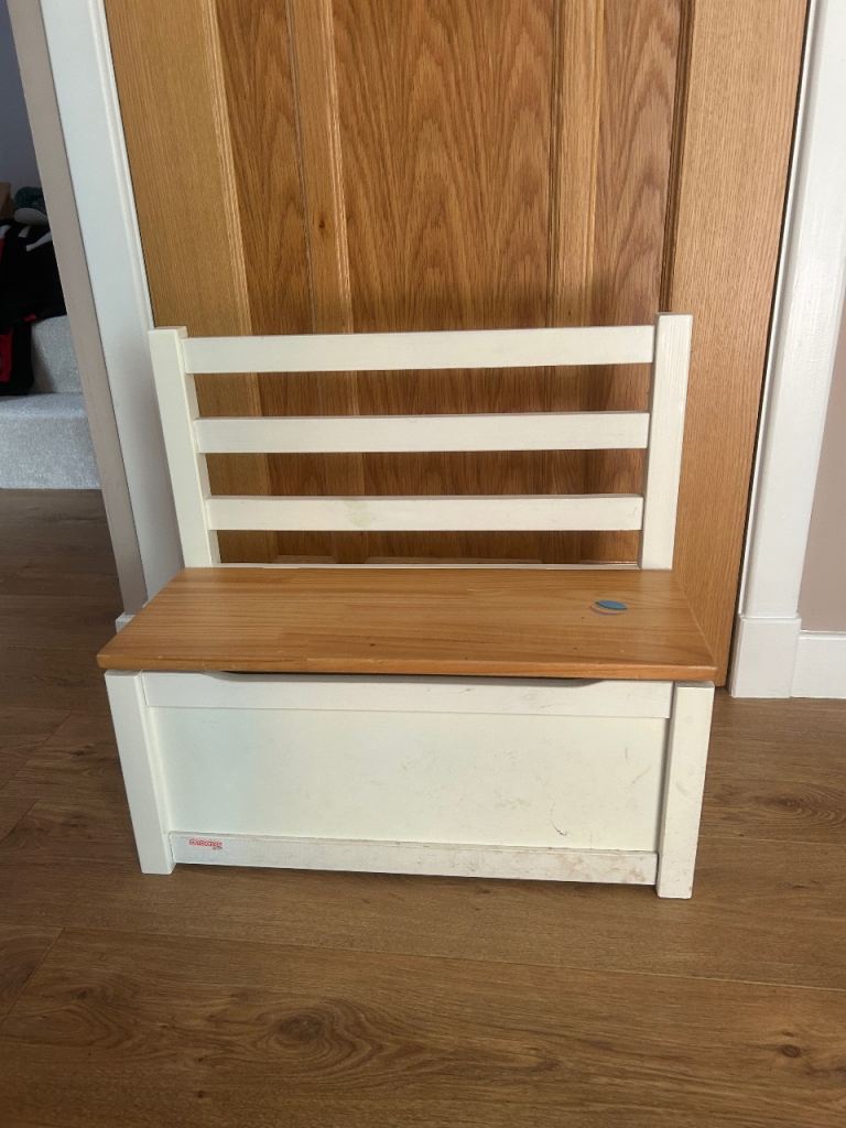 Kids Wooden Storage Bench – White & Wood, Good Condition
