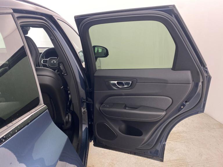 2021 Volvo XC60 2.0 T6 Recharge PHEV R DESIGN 5dr AWD Auto ESTATE PETROL/ELECTRIC Automatic