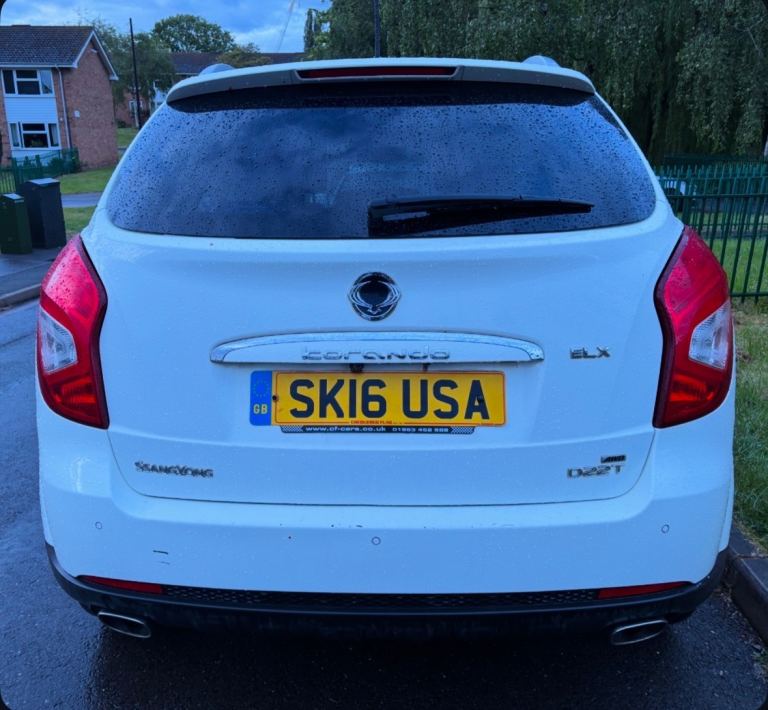 Ssangyong KORANDO AUTOMATIC 85k FSH 12Month mot Driving amazing lady own £2995